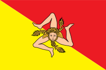 ./data/Trinacria220px-Sicilian_Flag.svg.png